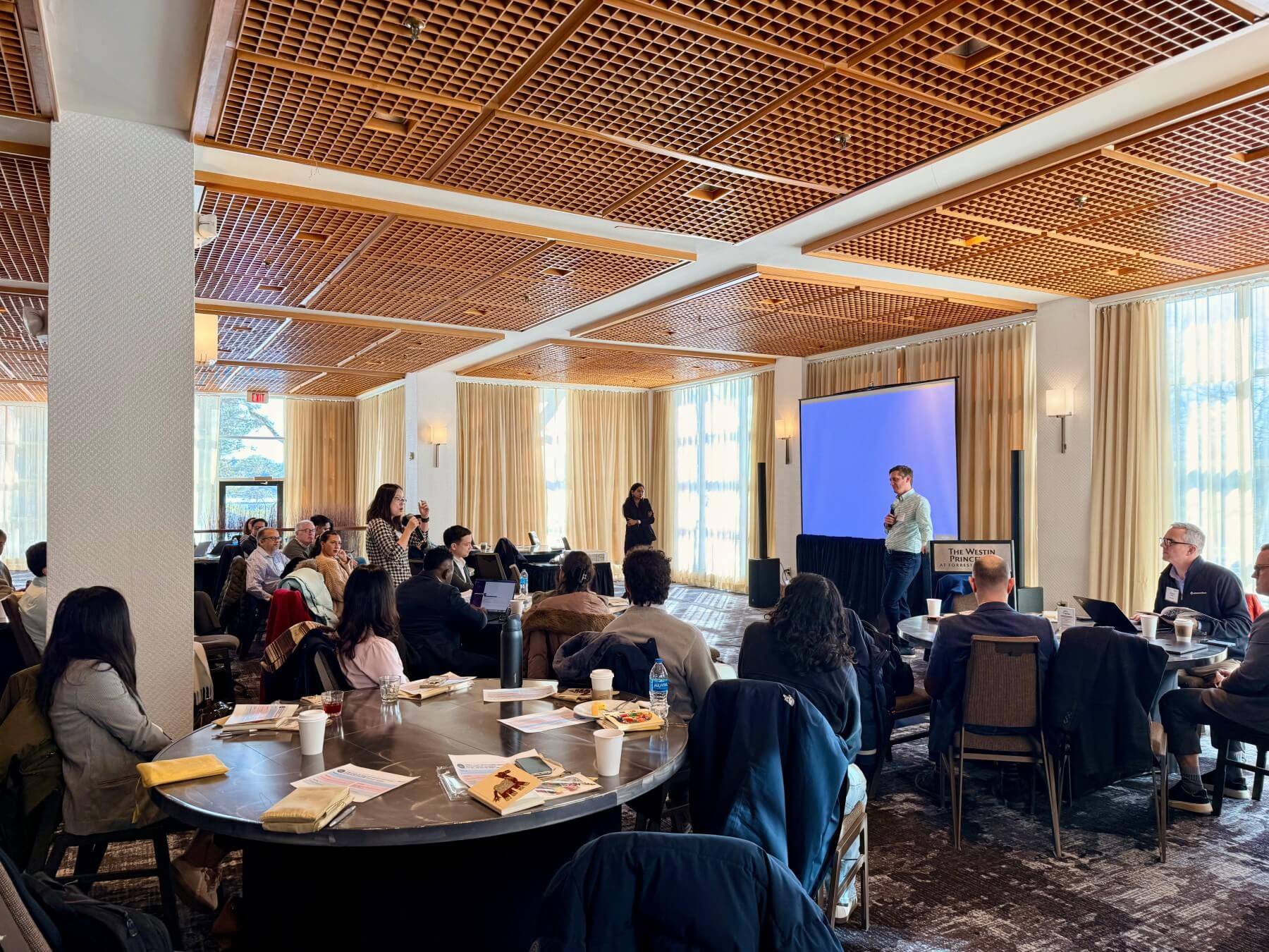 pharma-breakfast-image-010